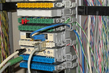réglettes répartiteur téléphonique