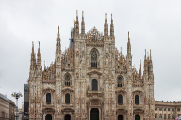 Fototapeta premium Duomo di Milano under rain