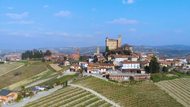 Serralunga d'Alba, Langhe, Piemonte, Italia. Aerial view