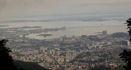 Fototapeta na wymiar Panoramic view of Rio de Janeiro, showing the downtown area and the Niteroi Bridge