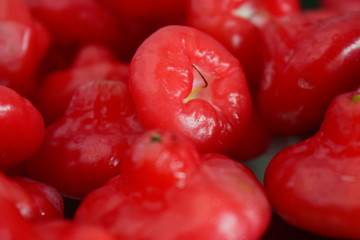  rose apple Is a red fruit And deliciously placed together