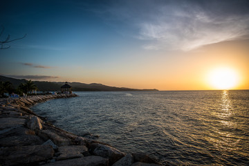 Fototapeta na wymiar Tropical Island Sunset 