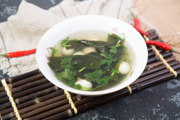 Quail egg and kelp soup