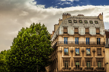 Traditional building in Paris