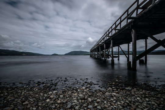 Muelle, lago Huillinco, Isla de Chilo&eacute;, Chile