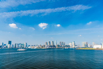 東京の高層マンション群