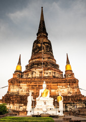 Naklejka premium Wat Yai Chai Mongkhon, a Buddhist temple of archaeological park, Ayutthaya, Thailand