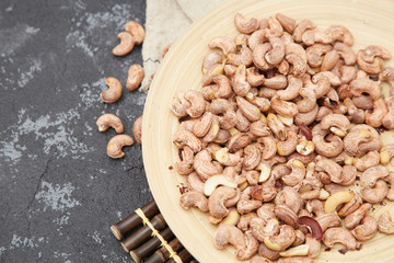 Delicious fried cashew nuts