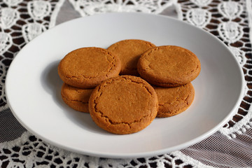Ginger snaps. A plate of ginger biscuits