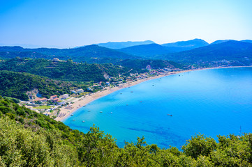 Fototapeta na wymiar Agios Georgios beach at paradise bay in beautiful mountain scenery, Corfu island, Greece