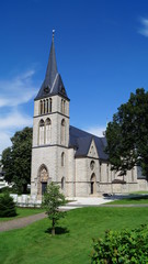 Fototapeta na wymiar Pfarrkirche Heilig Kreuz Altenbeken