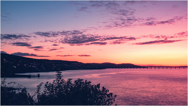 Sunset Over The Tayside In Dundee 