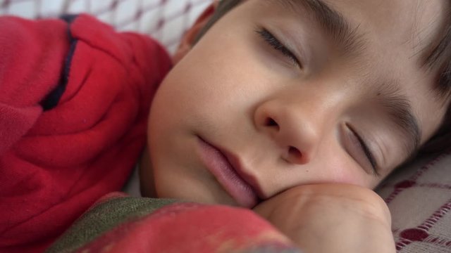4K Audio child with asthma groaning and rattling asleep