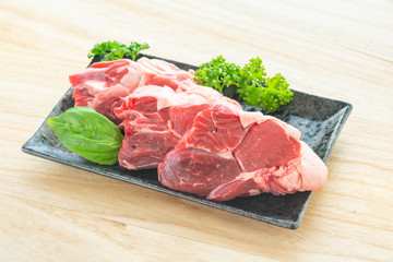 牛すね肉