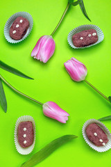 Cake made from biscuit crumbs and butter cream.