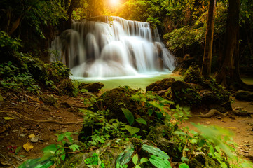 Obraz premium Deep forest waterfall at Erawan waterfall National Park Kanjanaburi Thailand