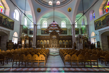 Fototapeta na wymiar Interior of the Church of Saint Titus - Cathedral of the Orthodox Church of Crete. Heraklion. Greece.