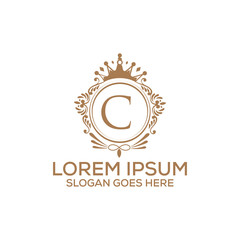 Naklejka premium Decorative luxury C letter logo design template vector eps 
