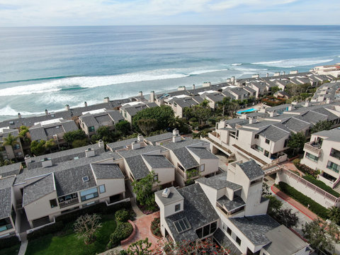 Aerial view of wealthy condy community on the cleef next to the ocean in south california, USA