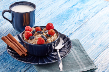 Oatmeal porridge. Healthy breakfast