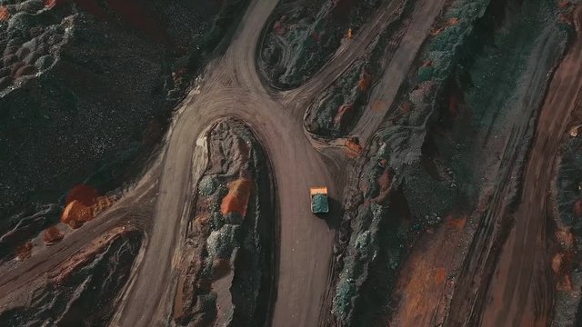 Open pit mining of open pit iron ore.