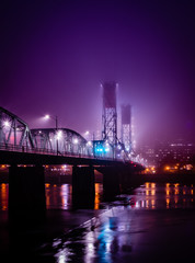 Fototapeta na wymiar Hawthorne Bridge, Portland, OR
