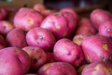 pile of red potatoes
