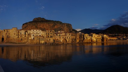 Fototapeta na wymiar Cefalu La Rocca, Sicily