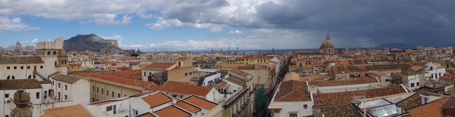 Fototapeta na wymiar Panorama of Palermo, Sicily, Italy