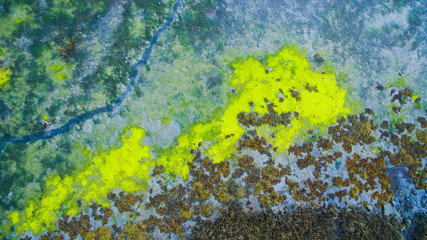 Photo abstraite vue aérienne mer couleurs en Bretagne