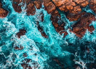 Zelfklevend Fotobehang texture of a rocky coast in california © Tobi