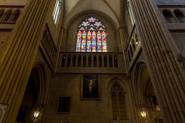 Fototapeta na wymiar Cathédrale Saint-Bénigne de Dijon, Dijon Cathedral, ancient buildings in Dijon, France