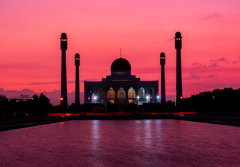 masjid taj mahal thailand