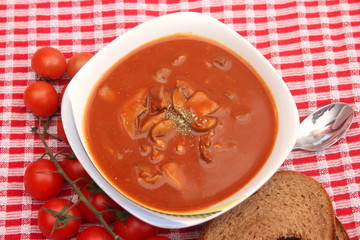 Gulaschsuppe