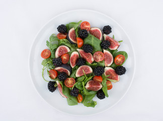 Vegan Fig, Blackberry and Rocket Salad