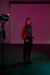 girl, woman, studio, licht, rot , farben, model