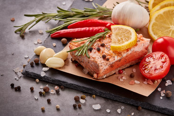Grilled salmon with vegetables