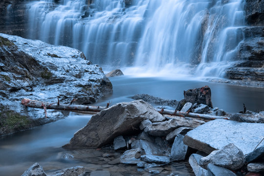 Cascada en la riera de Rupit (Catalu&ntilde;a, Espa&ntilde;a)
