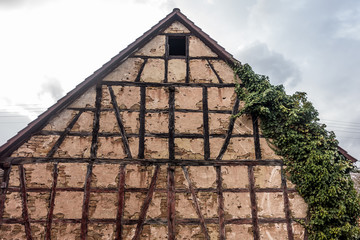 Gebäudeschäden am Fachwerkhaus