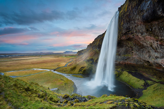 Seljalandsfoss is a beautifull and touristic waterfall in southern Iceland © p_rocha