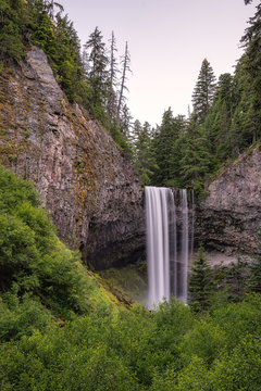 Tamanawas Waterfall In The Mount Hood National Forest In The Pacific Northwest