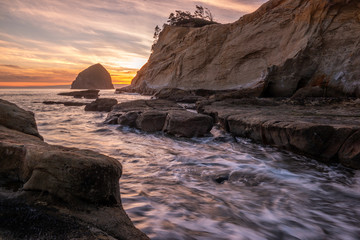 Fototapeta na wymiar Sunset at Cape Kiwanda on the Oregon Coast