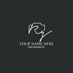 Rg Initial Signature Photography Logo
