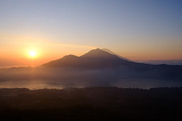 Vulkan Sonnenaufgang