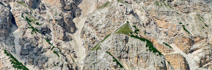 two helicopters before the northern face of Sasso di Landro