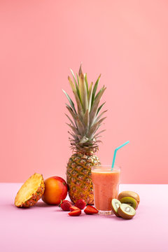 Smoothie fruits cocktail