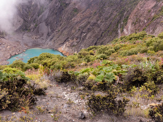 Der Vulkan Irazú in Costa Rica ist 3432 m hoch und somit die höchste Erhebung des Gebirges Cordillera Central © Edda Dupree