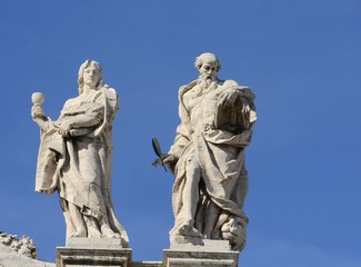 Fototapeta premium Basilica of San Giovanni in Laterano in Rome. The main church of Rome and one of the oldest Christian churches in Europe. In Catholicism, the Lateran Basilica stands above all the temples of the world