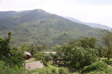 Sunny view of the Lintianshan Forestry Culture Park