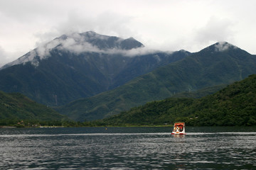 Beautiful landsacpe around Liyu Carp Lake in a cloudy day